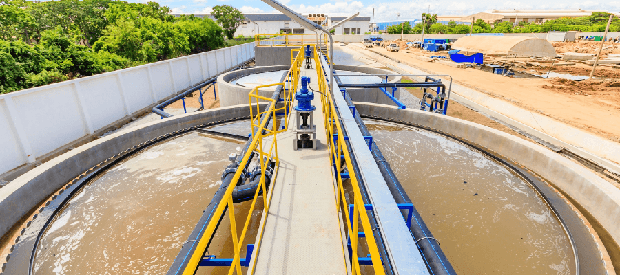 Empresas do Setor de Saneamento Básico: Como analisar regulação e tarifas com profundidade técnica