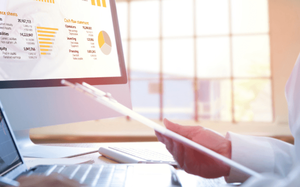 Relação entre Política e Economia: Como Decisões Políticas Influenciam Mercados e Desenvolvimento