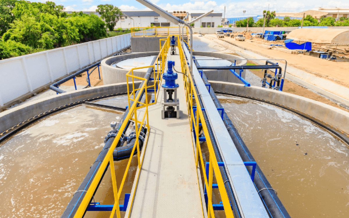 Empresas do Setor de Saneamento Básico: Como analisar regulação e tarifas com profundidade técnica