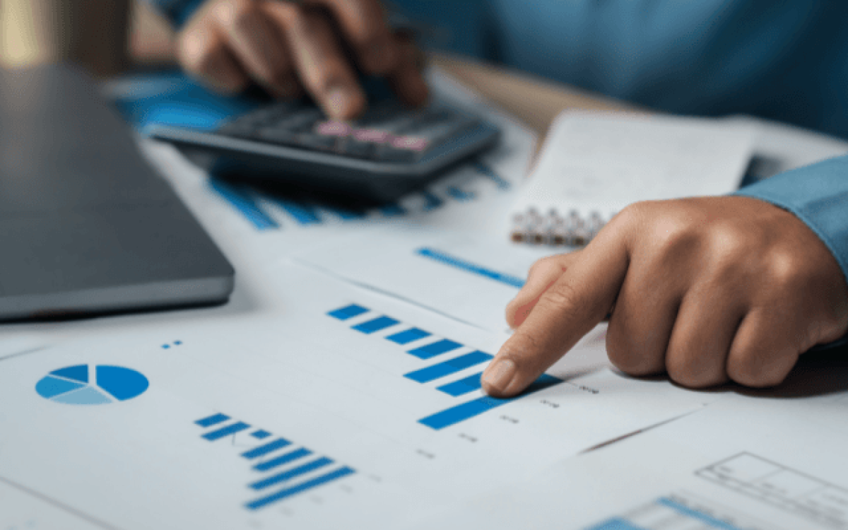 Reinvestimento de Rendimentos em FIIs: As melhores estratégias para potencializar os juros compostos
