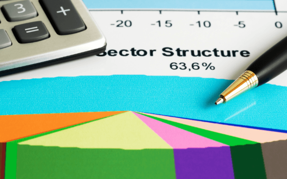 Quais setores se beneficiam com juros baixos: Entenda onde investir em momentos de queda na taxa de juros