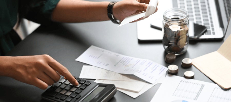 Despesas fixas e variáveis